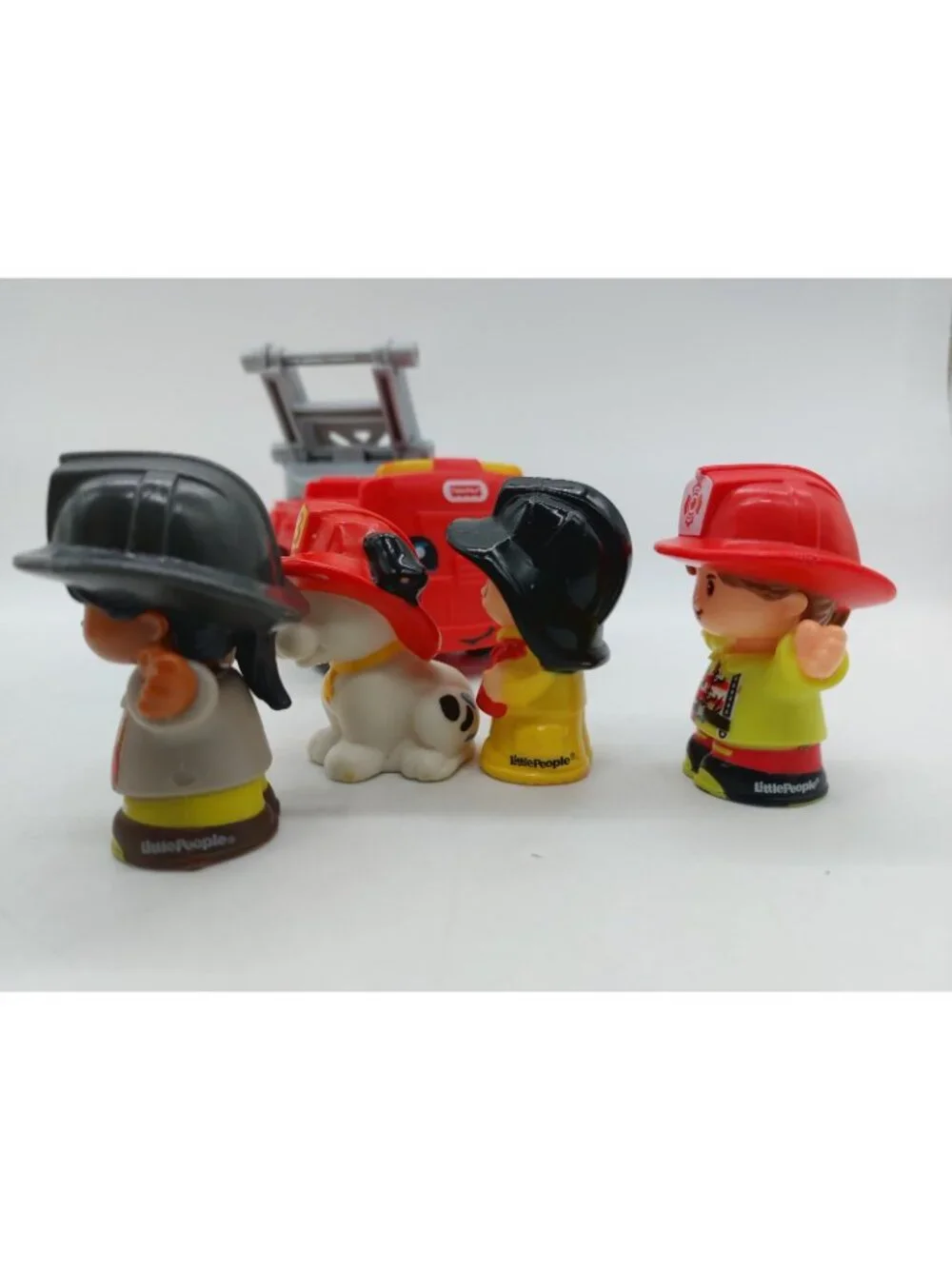Fisher Price Little Rescue Fire Truck Ladder 1 Dog 2 Fireman 1 Firewoman Lot